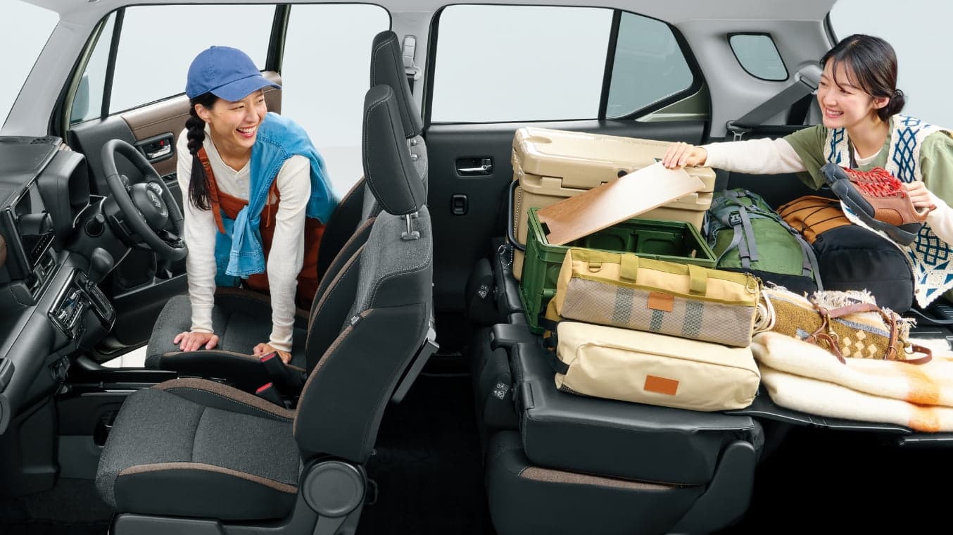 スズキ副代理店宝塚 ハリマモータース クロスビー インテリア